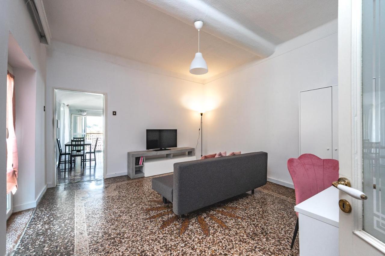 Seaside Apartment Genova Экстерьер фото
